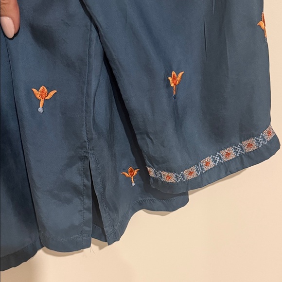 Sundance Teal Floral Embroidered Tunic - Picture 5 of 8